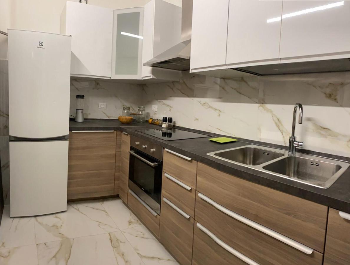 Prime House Apartment Bologna Bagian luar foto